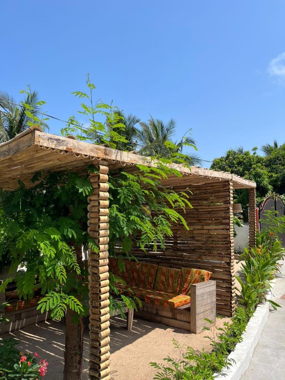 African Treasure Beach Resort Kokrobite Exteriér fotografie